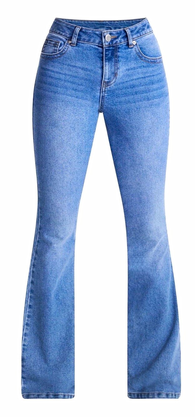 No Boundaries Women's Light Wash Blue Flare Denim Jeans, 5-Pocket, Size 4